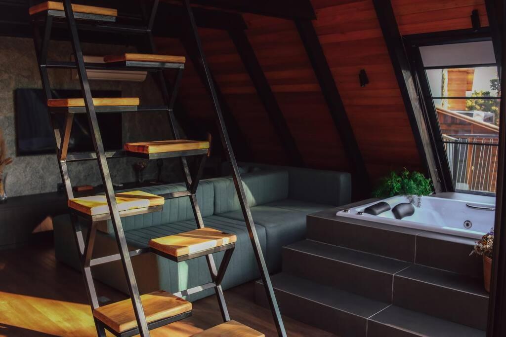 Cabana Lodge! ウルビシ エクステリア 写真